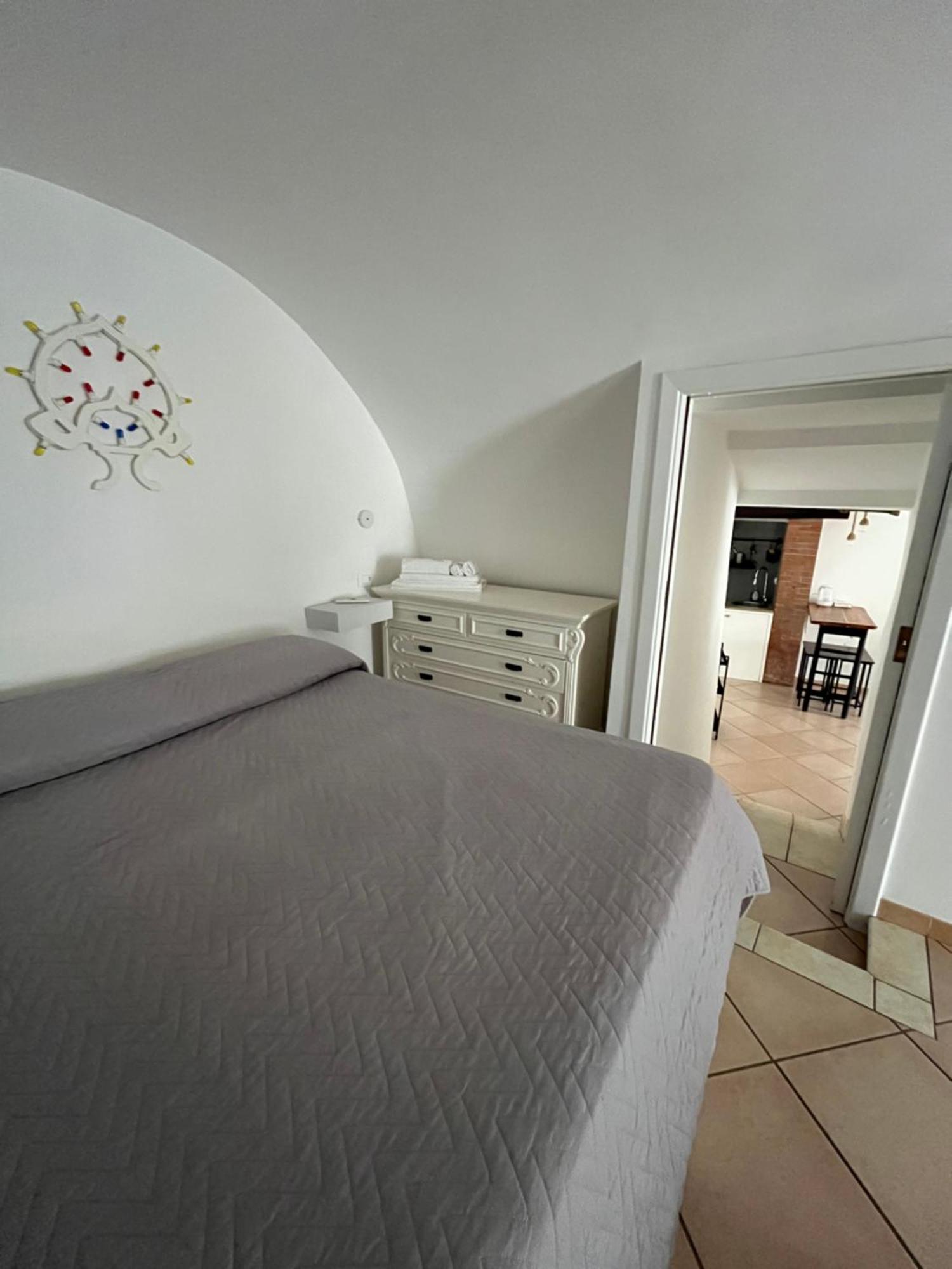 Appartamenti Ostuni 21Mqsuitehomes , Appartamento Con Mini Piscina Privata, Appartamenti Con Vasca Idromassaggio & Appartamenti Standard Zewnętrze zdjęcie