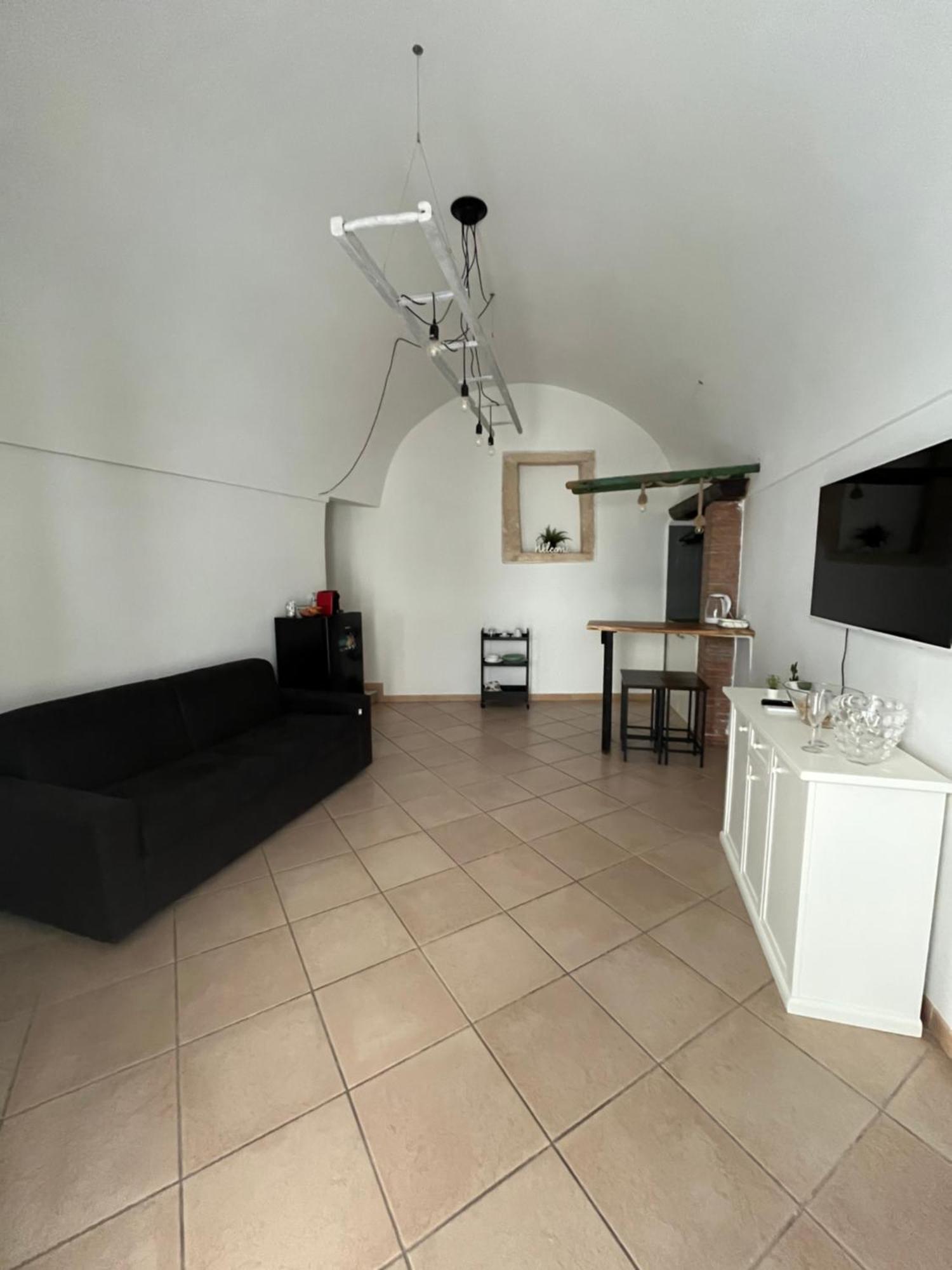 Appartamenti Ostuni 21Mqsuitehomes , Appartamento Con Mini Piscina Privata, Appartamenti Con Vasca Idromassaggio & Appartamenti Standard Zewnętrze zdjęcie