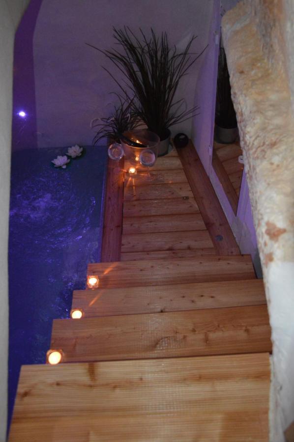 Appartamenti Ostuni 21Mqsuitehomes , Appartamento Con Mini Piscina Privata, Appartamenti Con Vasca Idromassaggio & Appartamenti Standard Zewnętrze zdjęcie